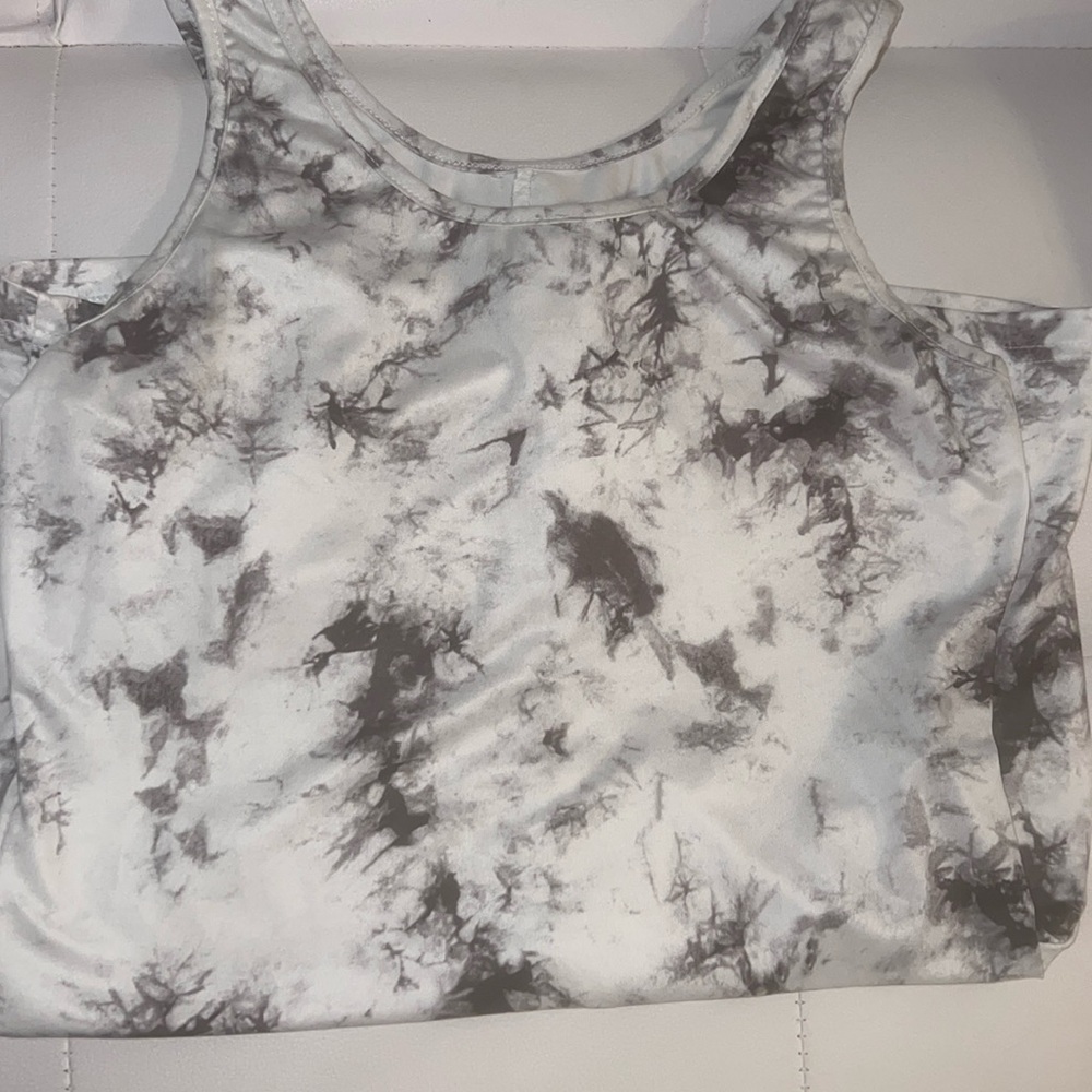 UNKNOWN BRAND MARBLE ROMPER